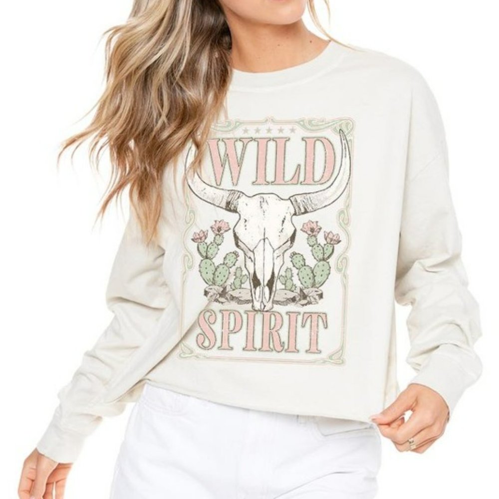 Wild Spirit Long Sleeve Cropped Graphic Tee NWT